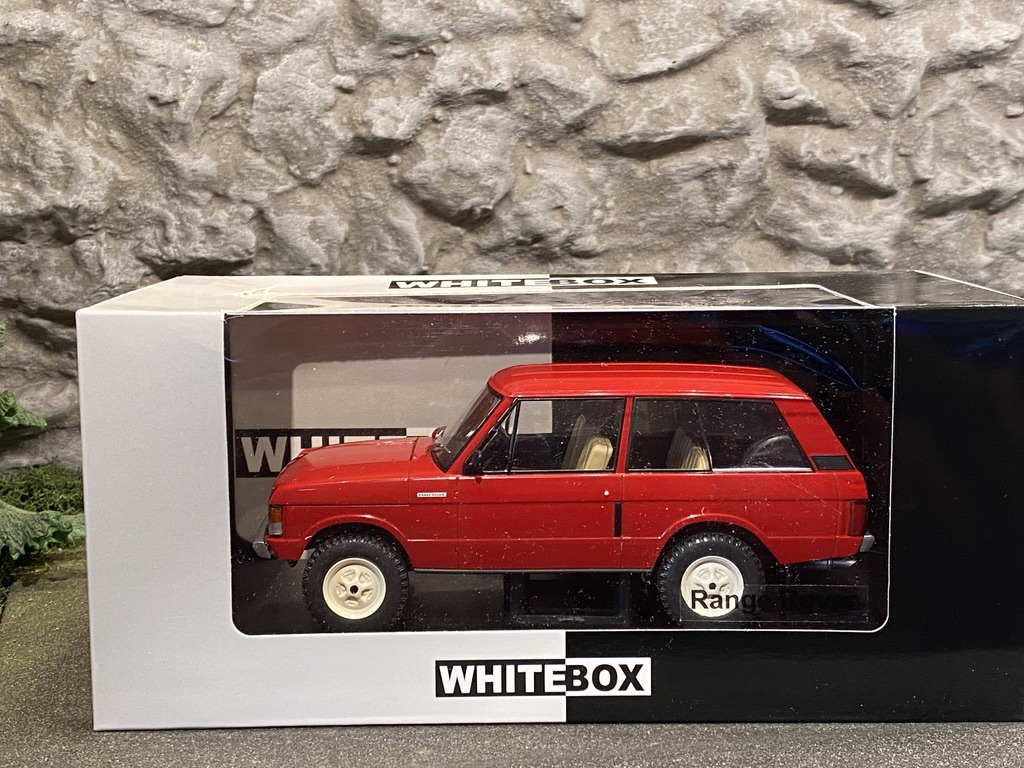Skala 1/24 Range Rover från WhiteBox