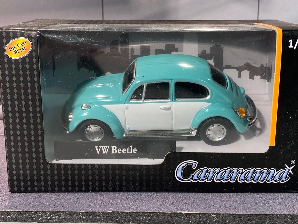 Skala 1/43: Volkswagen Beetle Bubbla från Cararama