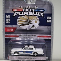 Skala 1/64 Chevrolet Caprice 86' "Hot Pursuit" från Greenlight