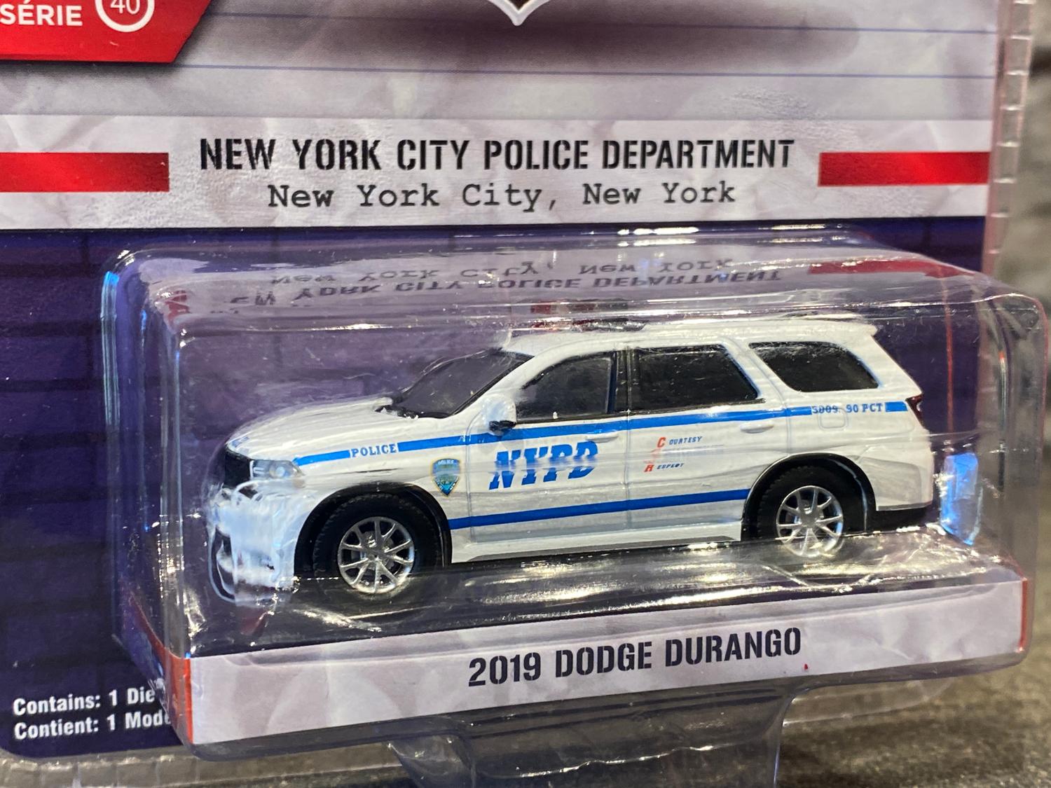 Skala 1/64 Dodge Durango 2019 NYPD "Hot Pursuit" från Greenlight