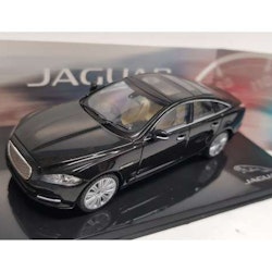 Skala 1/43 Jaguar XFR (Black Amethyst)  från IXO models