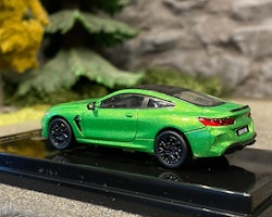 Skala 1/64 BMW M8 Coupe Grön-metallic fr Para 64