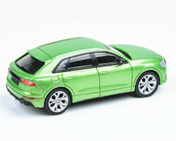 Skala 1/64 Mycket exklusiv Audi RS Q8, Java grön från Para 64