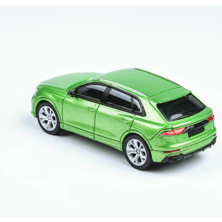Skala 1/64 Mycket exklusiv Audi RS Q8, Java grön från Para 64
