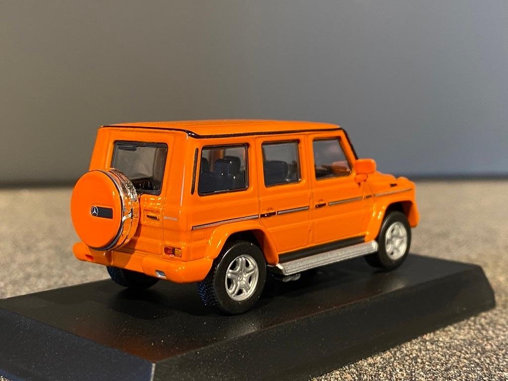 Skala 1/64 Mercedes-Benz G55 AMG, Orange fr KYOSHO