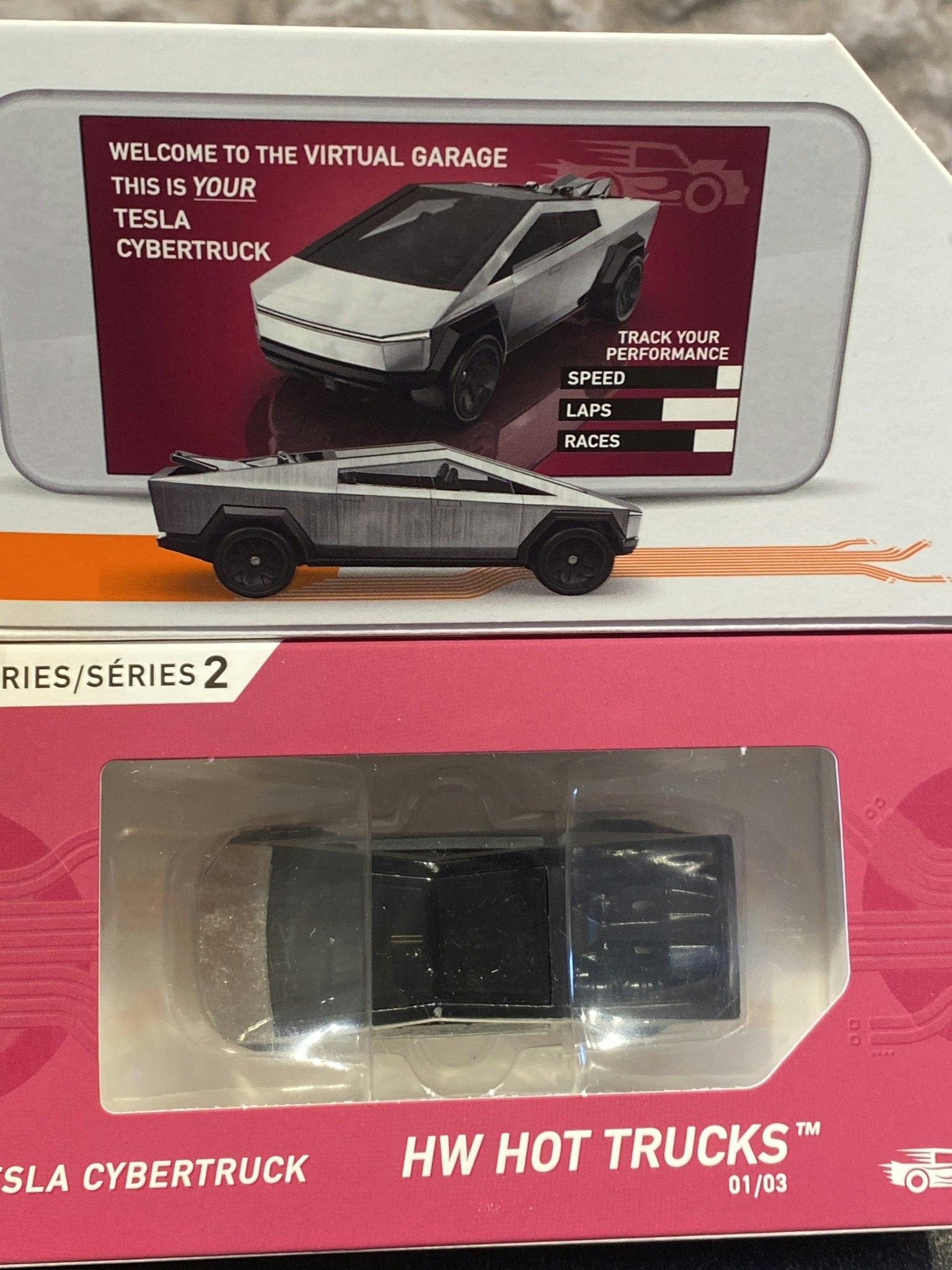 Skala 1/64 Hot Wheels ID, Tesla Cybertruck