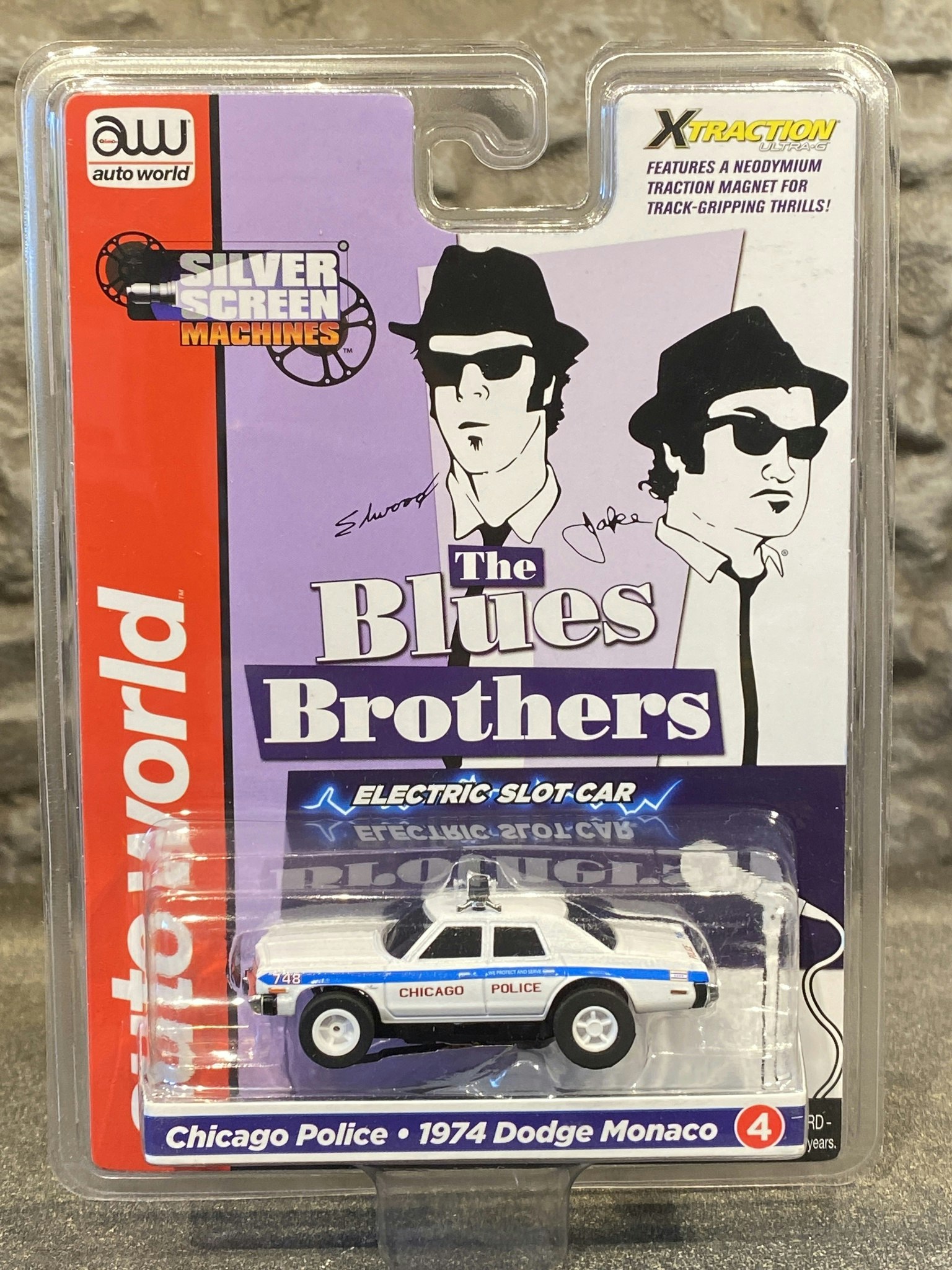 Skala 1/64 Bil för Bilbana, Dodge Monaco 74' Chicago Police från Auto World