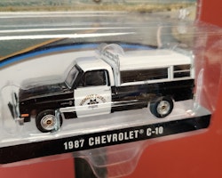 Skala 1/64 Chevrolet C-10 87' "California Highway Patrol" från Greenlight Excl.