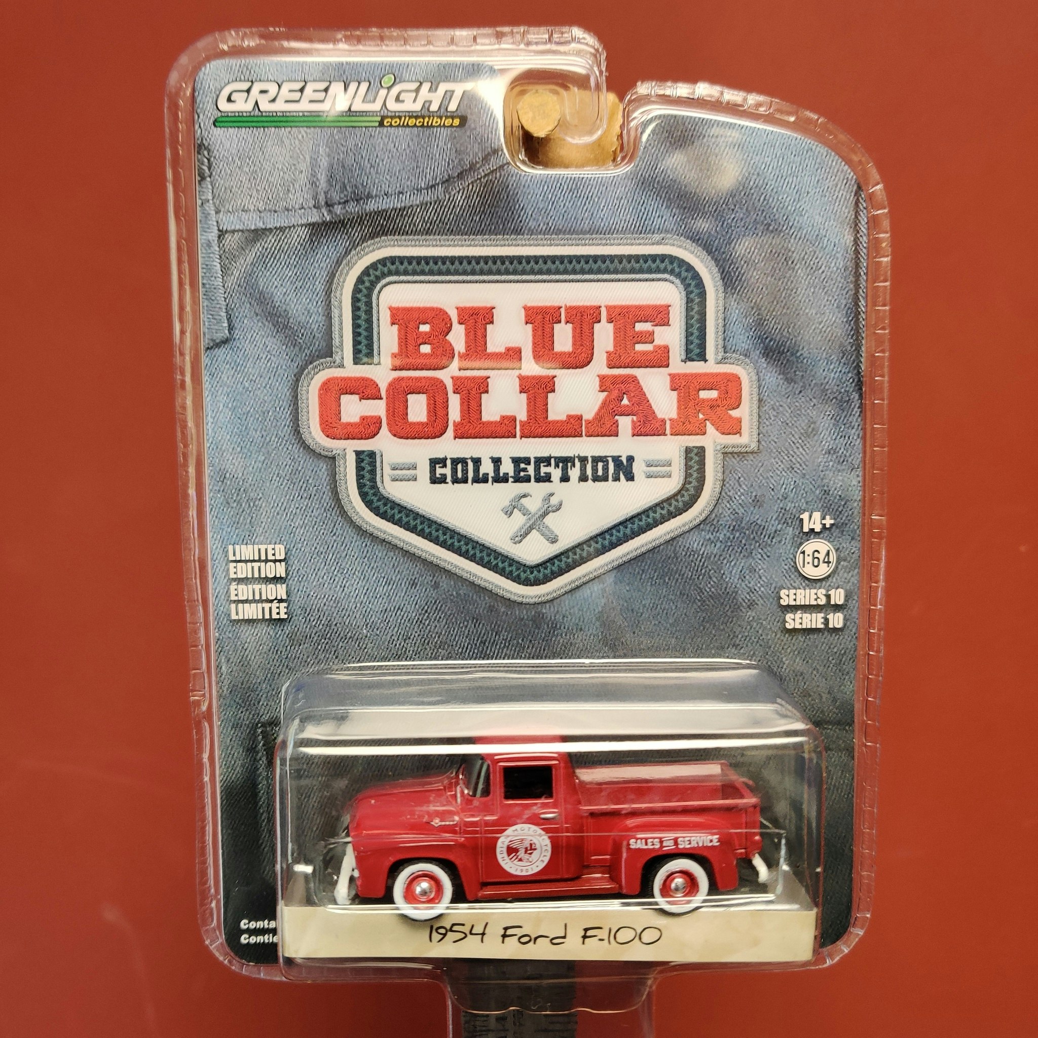 Skala 1/64 Ford F-100 54' Indian Motorcycle "Blue Collar Country" från Greenlight