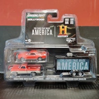 Skala 1/64 Ford Mustang Fastback 65' & Ford F-100 67' "The cars that made America" från Greenlight