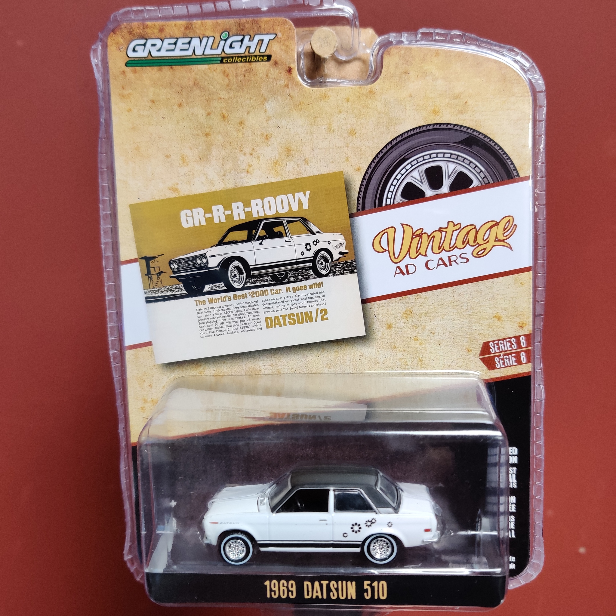 Skala 1/64 Datsun 510 (1969) Ser.6 "Vintage AD Cars" från Greenlight