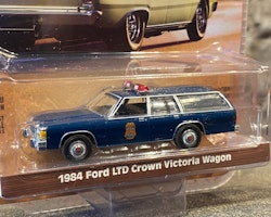 Skala 1/64 Ford LTD Crown Victoria Wagon 84' Police, Estate Wagons från Greenlight