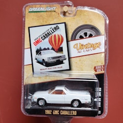 Skala 1/64 GMC Gaballero (1982) Ser.6 "Vintage AD Cars" från Greenlight