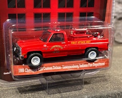 Skala 1/64 Chevrolet C20 Custom Deluxe 86' Indiana FD fr Greenlight Lmt ed