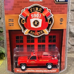 Skala 1/64 Chevrolet C20 Custom Deluxe 86' Indiana FD fr Greenlight Lmt ed