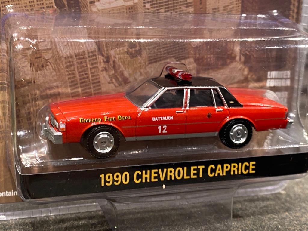 Skala 1/64 Chevrolet Caprice Chicago Fire D 90' fr Greenlight Exclusive Lmt ed