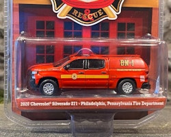 Skala 1/64 Chevrolet Silverado Z71 Philadelphia Fire Dep. fr Greenlight