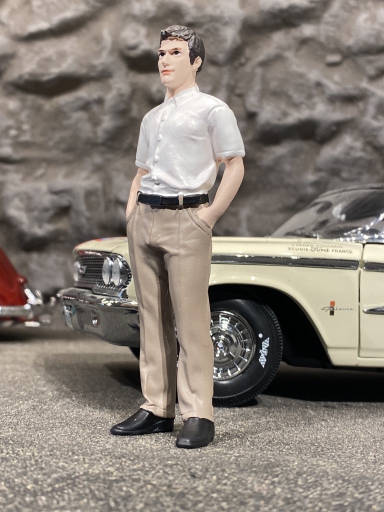 Skala 1/18 Skall Zappa verkligen köpa den där bilen? - American Diorama