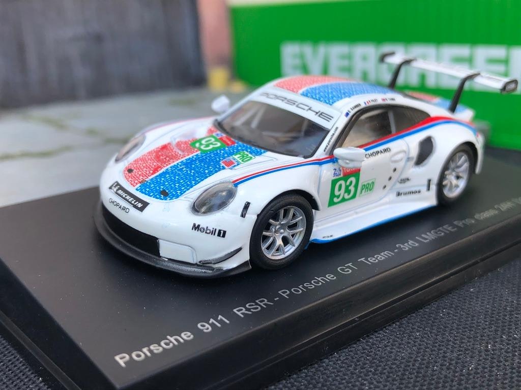 Skala 1/64 Porsche 911 RSR GT-Team Pro-class Le Mans 24H 2019 fr Sparky (SPARK)