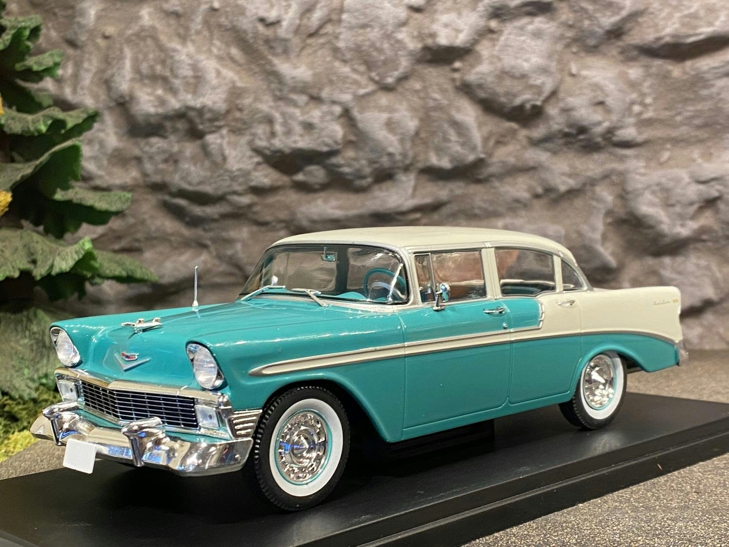 Skala 1/24 Chevrolet Bel Air fr Premium & Collectibles Trading Co Ltd