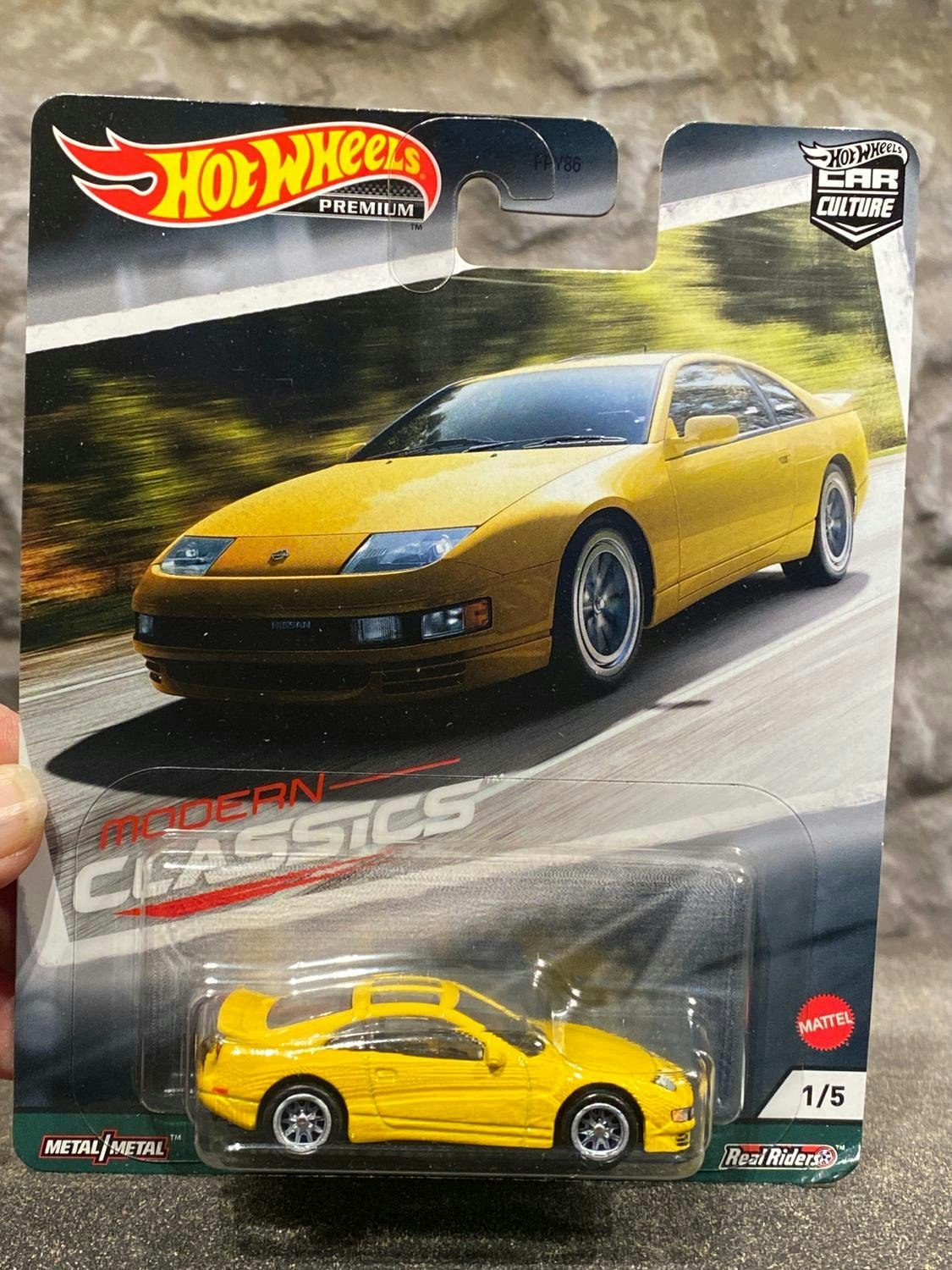 Skala 1/64 Hot Wheels PREMIUM - Modern Classics: Nissan 300ZX Twin Turbo