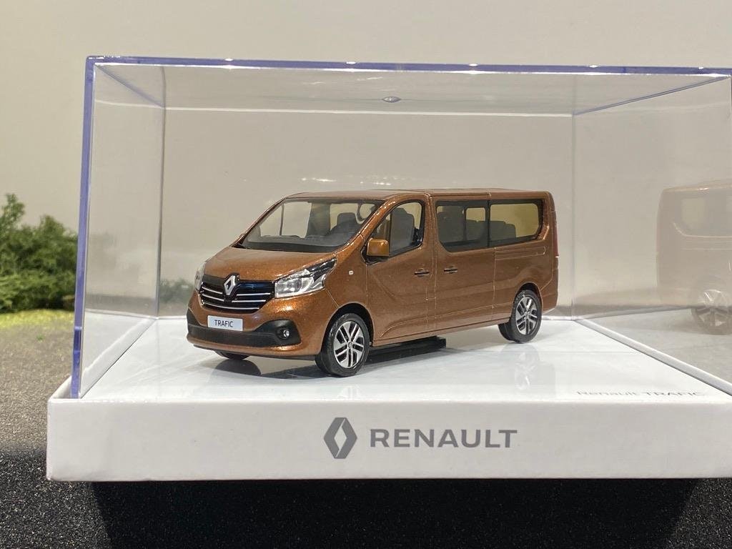 Skala 1/43 Mycket fin Renault Trafic III från NOREV