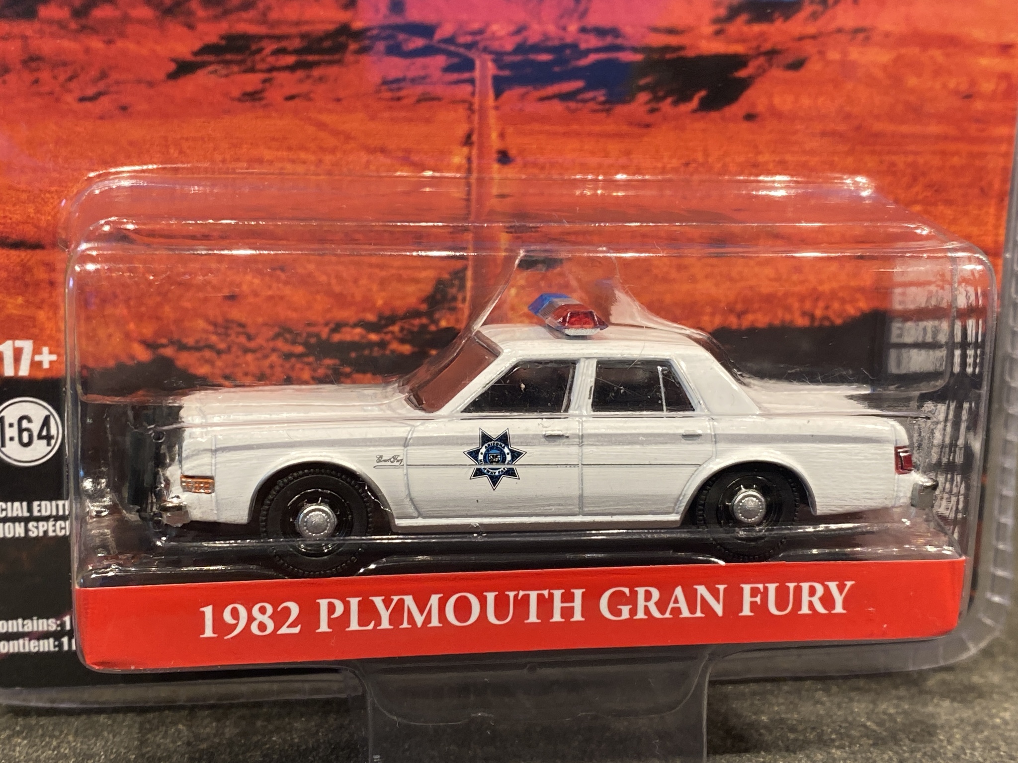Skala 1/64 Plymouth Gran Fury 82' Sheriff "Thelma & Louise" fr Greenlight