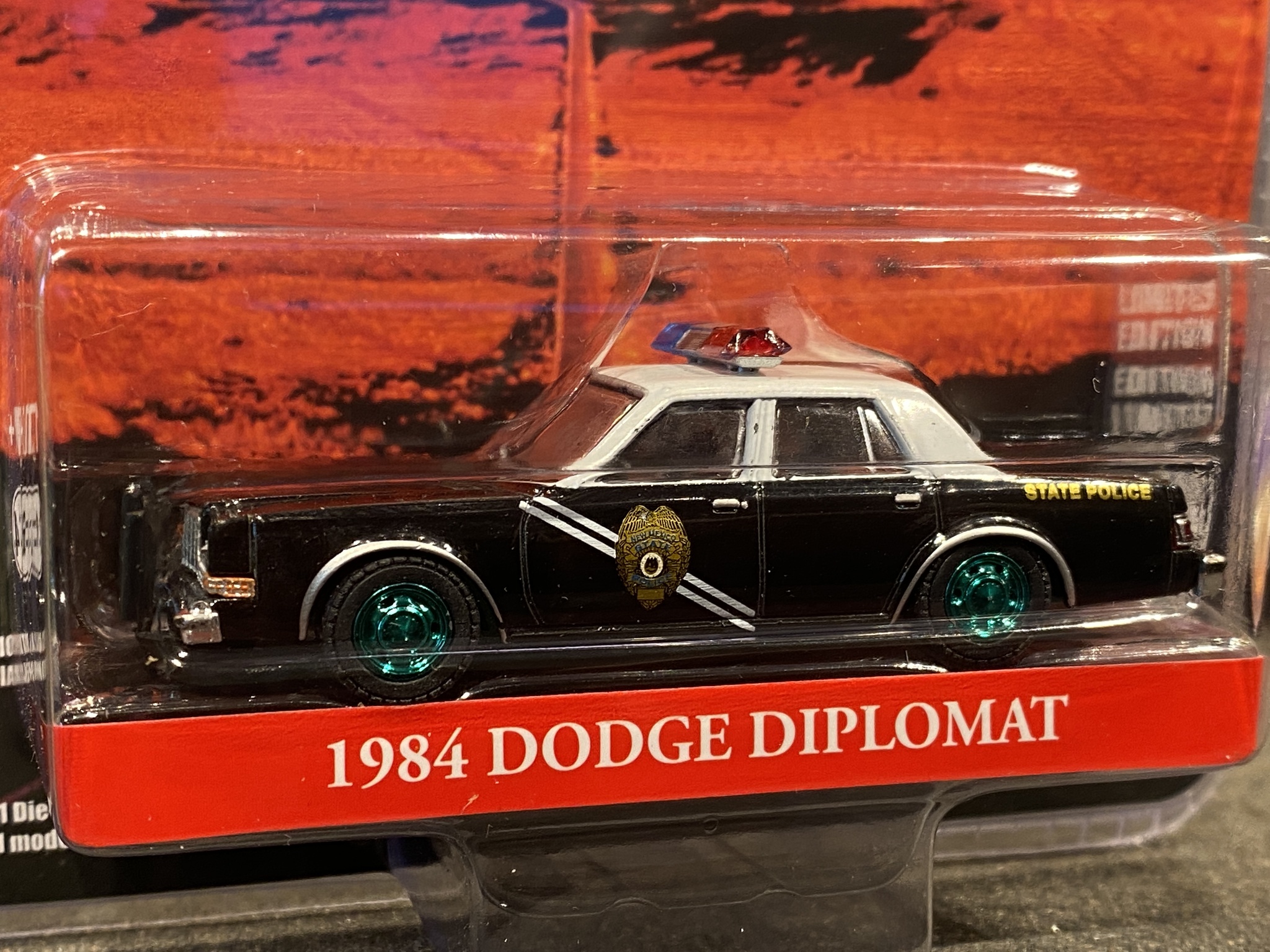 Skala 1/64 Dodge Diplomat 84' Police "Thelma & Louise" fr Greenlight Green ed.