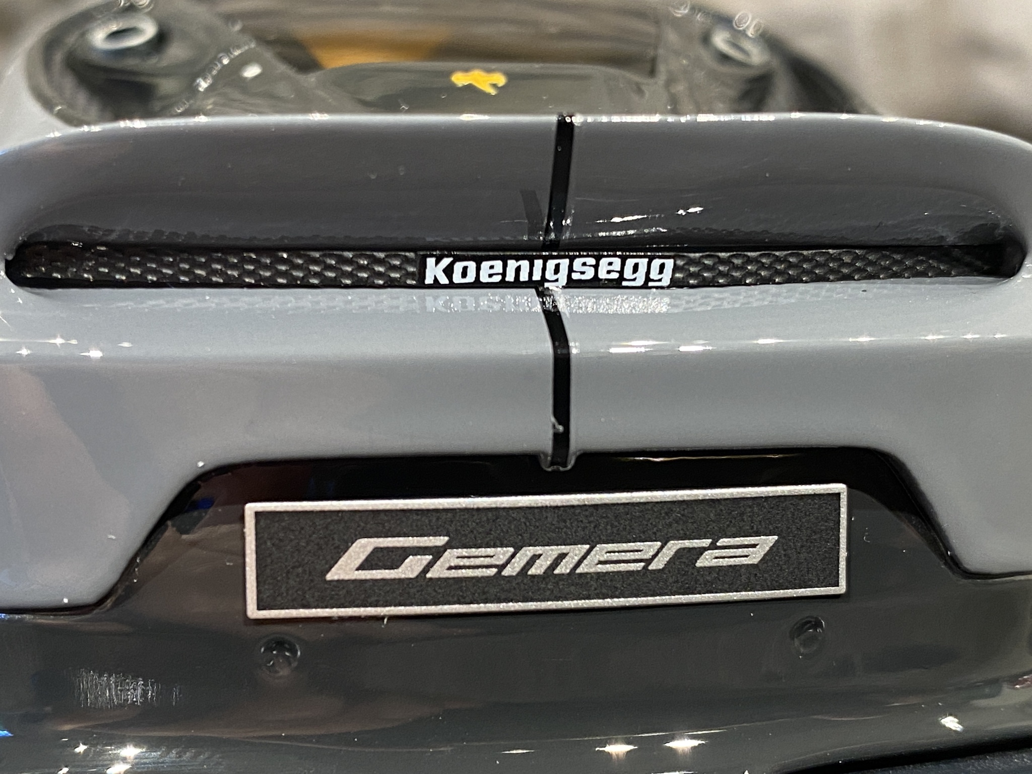 Skala 1/18 Koenigsegg Gemera 2021' Resin series, Lim ed. 1500 ex fr GT Spirit