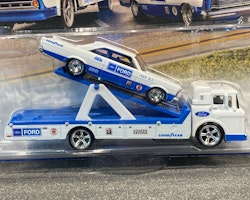 Skala 1/64 Hot Wheels PREMIUM Team Transport: Ford Galaxie 65' + Ford C-800