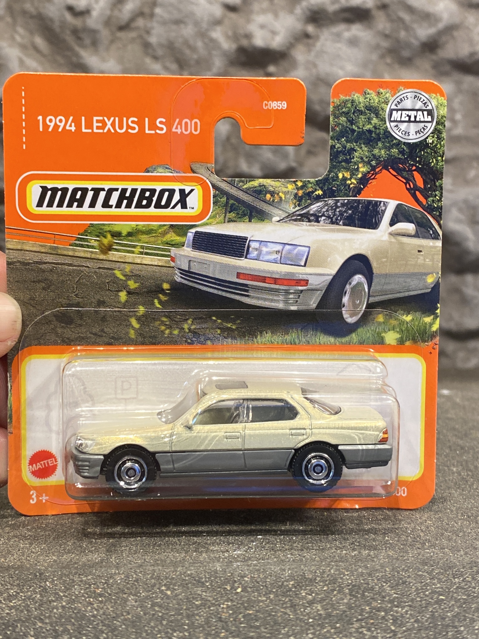 Skala 1/64 Matchbox - Lexus LS 400 94'
