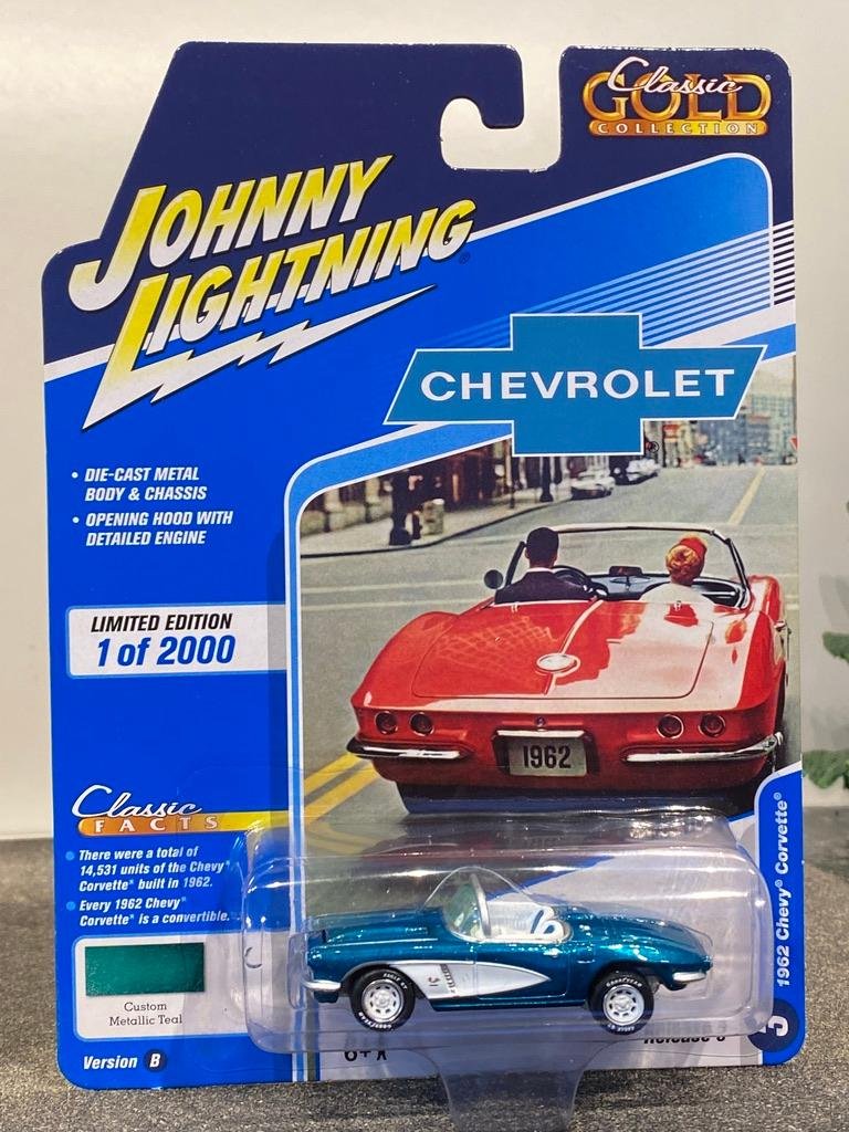 Skala 1/64 Chevy Corvette 62' f Johnny Lightning
