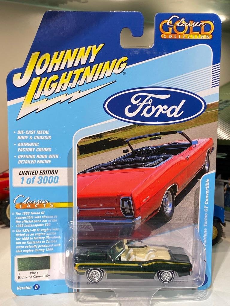 Skala 1/64 Ford Fairlane Torino 68' GT Conv. f Johnny Lightning