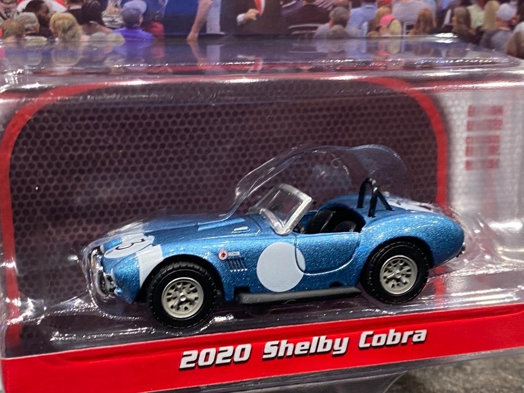 Skala 1/64 Shelby Cobra 20' Barrett Jackson auctions från Greenlight
