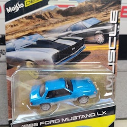 Skala 1/64 Ford Mustang LX 1988 från Maisto Design