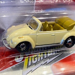 Skala 1/64 Volkswagen Super Beetle Convertible 75 i metallbox Johnny Lightning