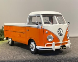 Skala 1/18: Mycket fin Volkswagen T1 Pick-up fr. SOLIDO