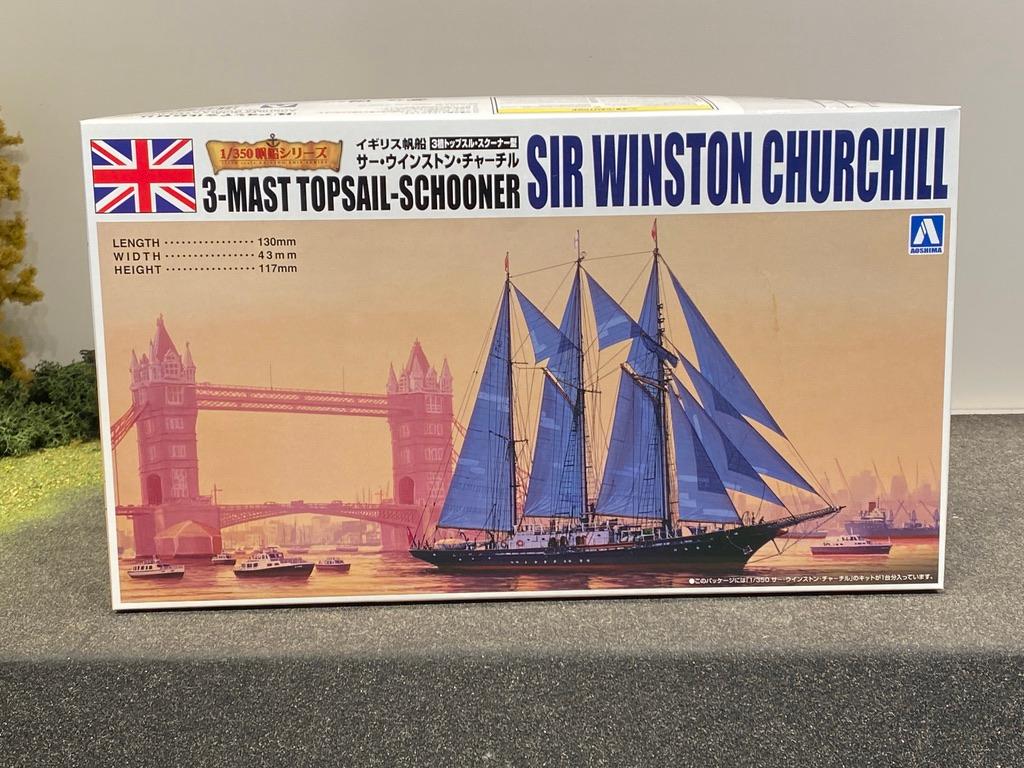 Skala 1/350 Byggmodell av "Sir Winston Churchill" Segelfartyg från Aoshima