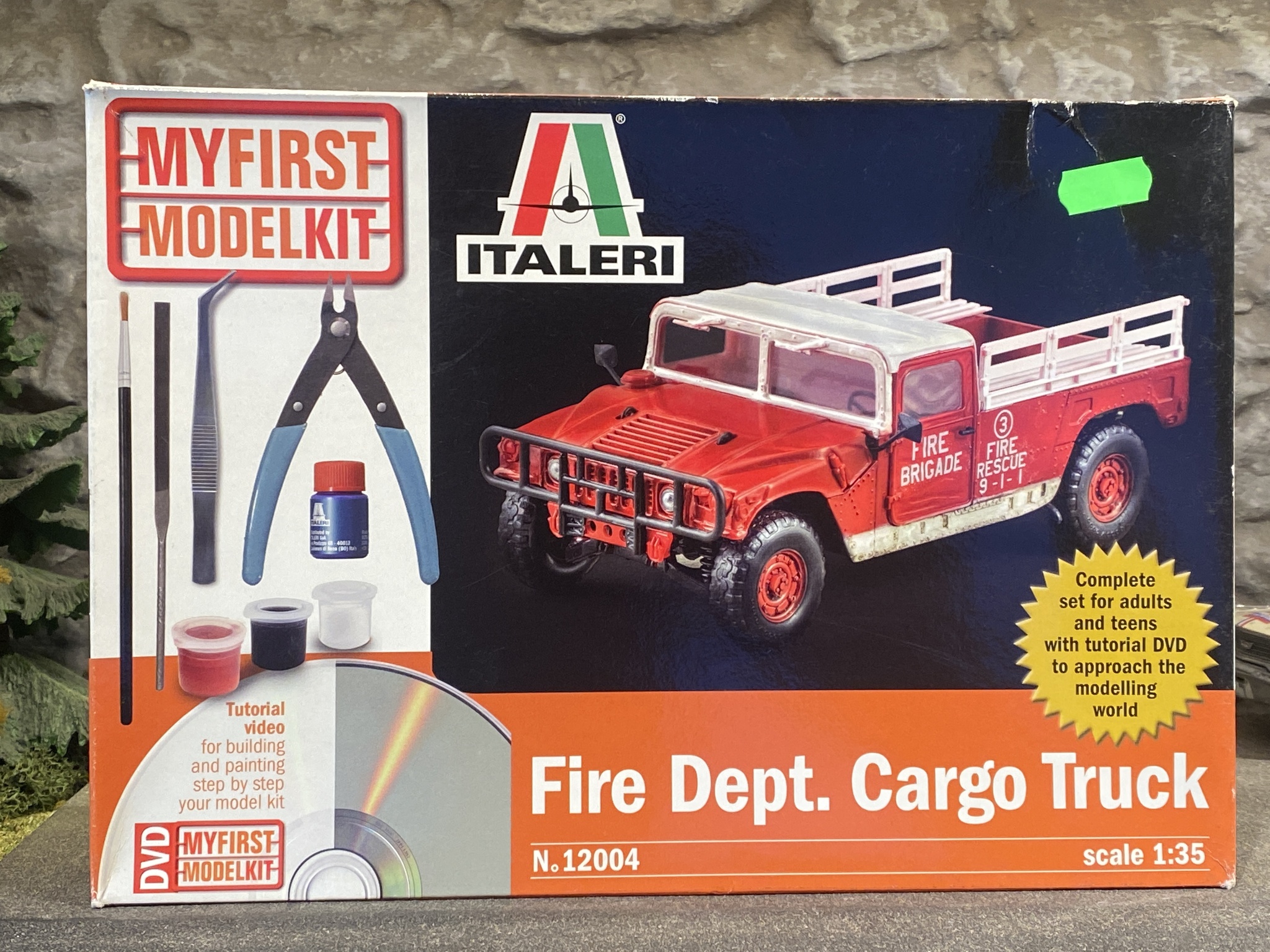 Skala 1/35 Fire Dept. Cargo Truck Hummer, Kit m verktyg från ITALERI