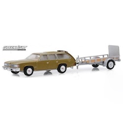 Skala 1/64 - 77' Pontiac LeMans Safari m släpvagn m ramp fr GreenLight