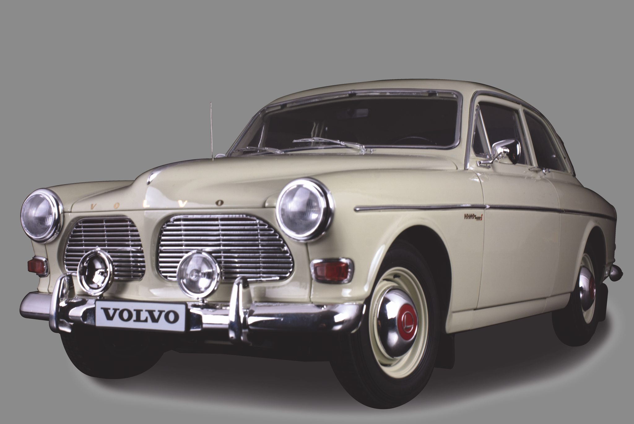 Skala 1/8 Volvo 122S Amazon in metal, w light, etc. fr Ixo Collections