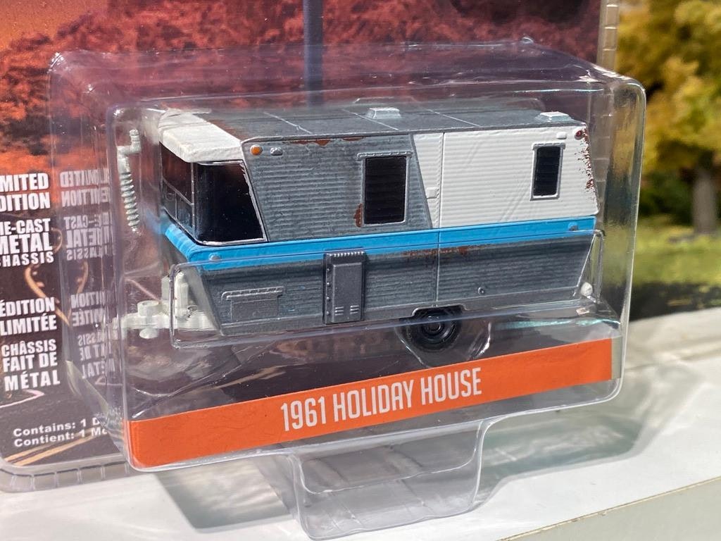 Skala 1/64 Husvagn Holiday House 61' - "Hitched Homes" fr GreenLight