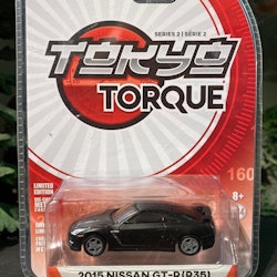 Skala 1/64 Nissan GT-R (R35) 15' svart "Tokyo Torque" från Greenlight
