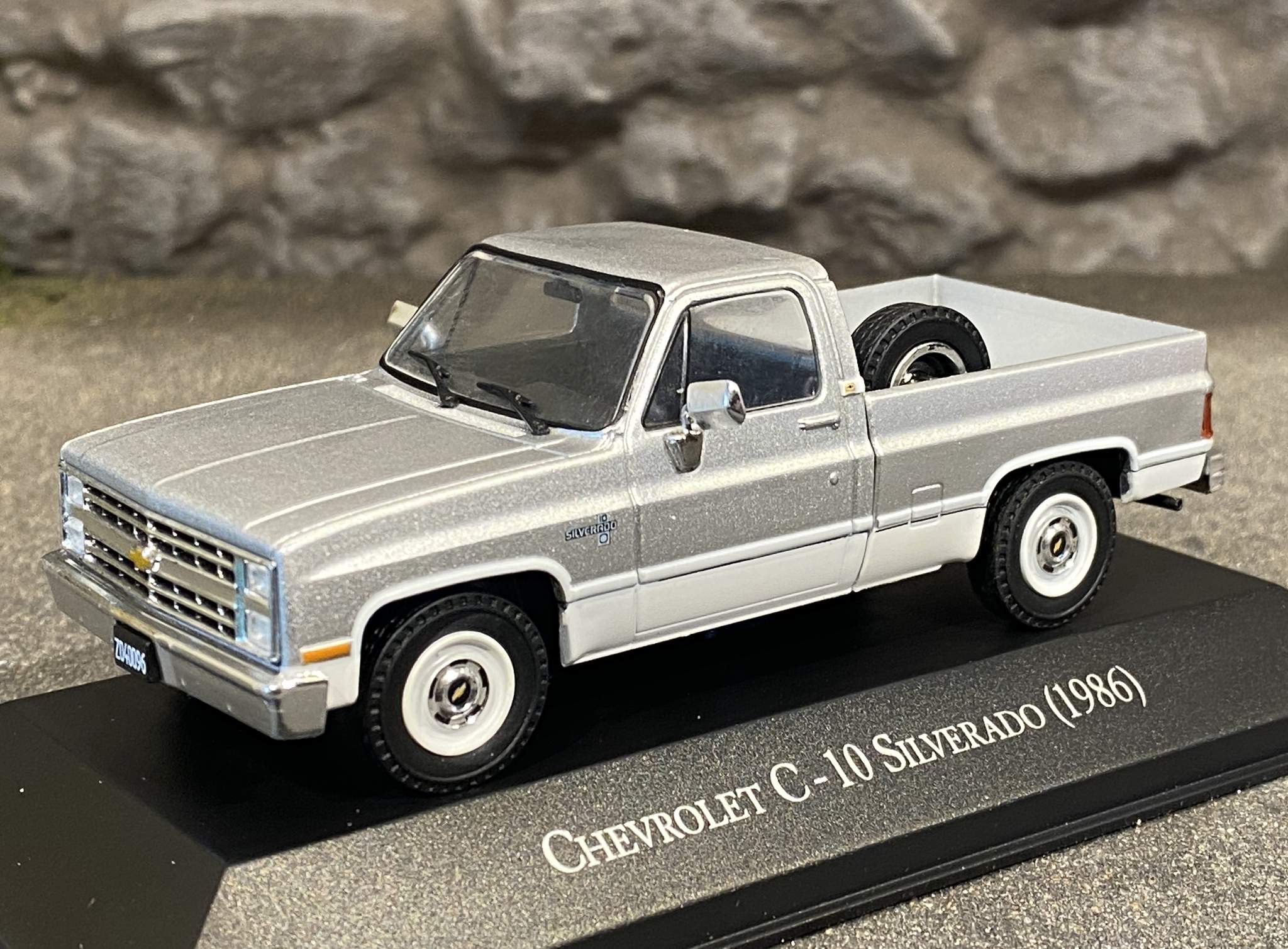 Skala 1/43: Chevrolet C-10 Silverado 1986 fr Salvat