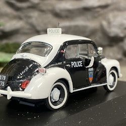Skala 1/43: Renault 4CV Police