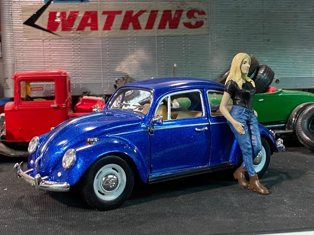 Skala 1/24 Megasuccèsäljare: Blå Volkswagen Bubbla Typ 1 1967' Med LÅDA!