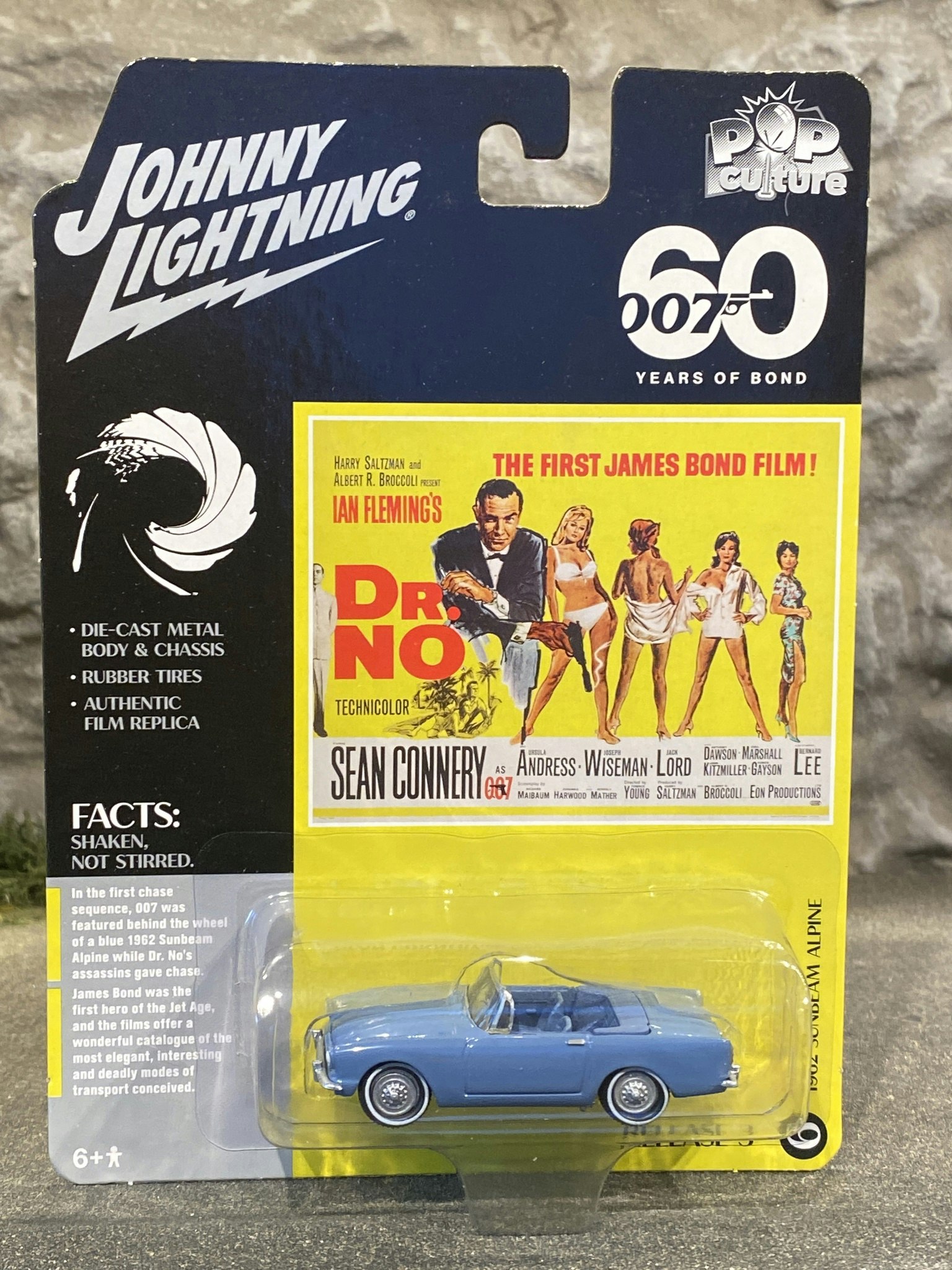 Skala 1/64 - Sunbeam Alpine 62' från Johnny Lightning