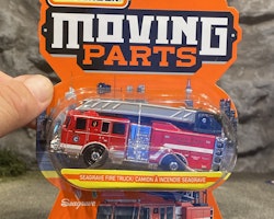 Skala 1/64 Seagrave Fire Truck' (Skala 1/87) "Moving parts" från Matchbox