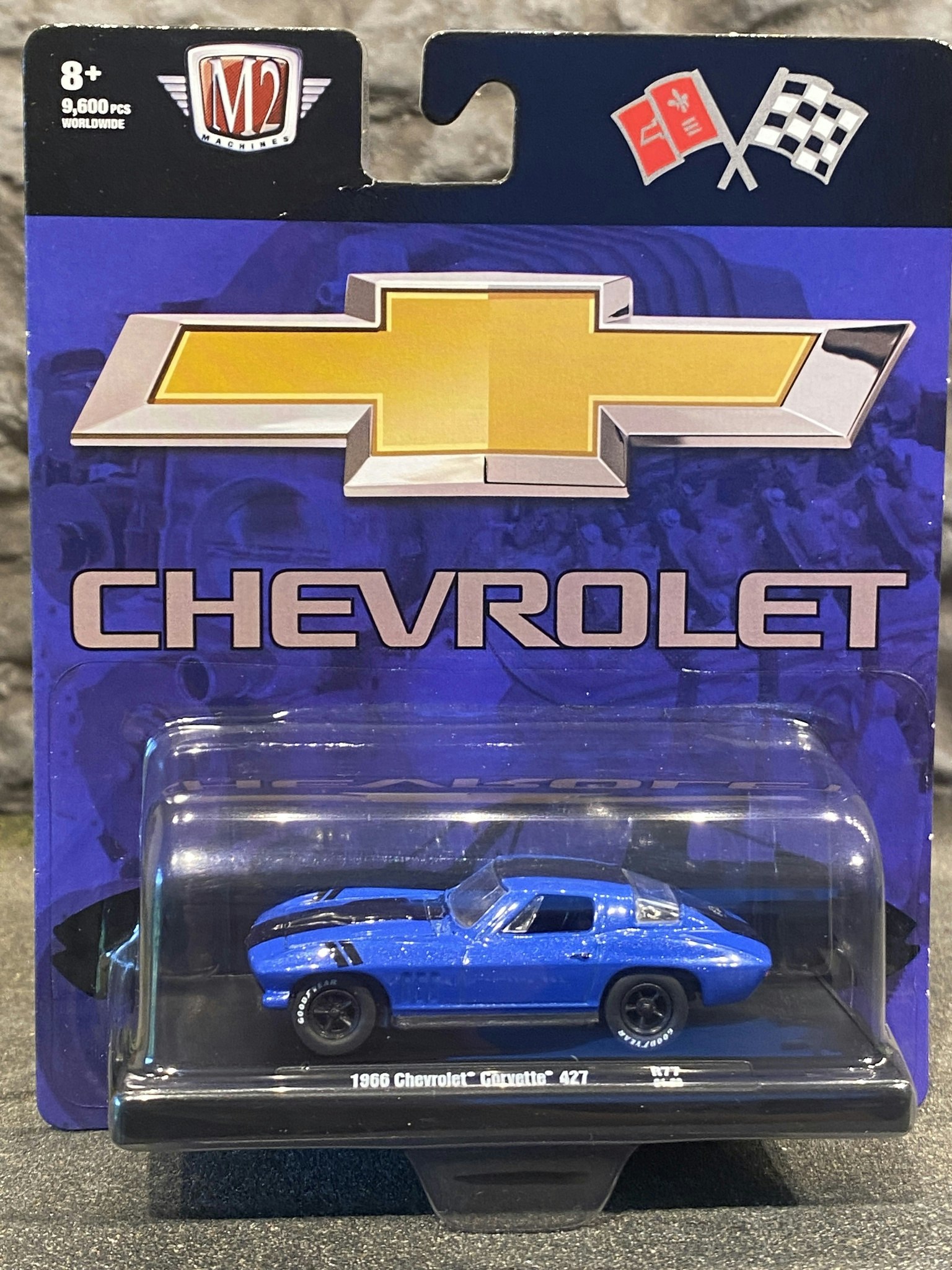 Skala 1/64 Chevrolet Corvette 427 66' fr M2