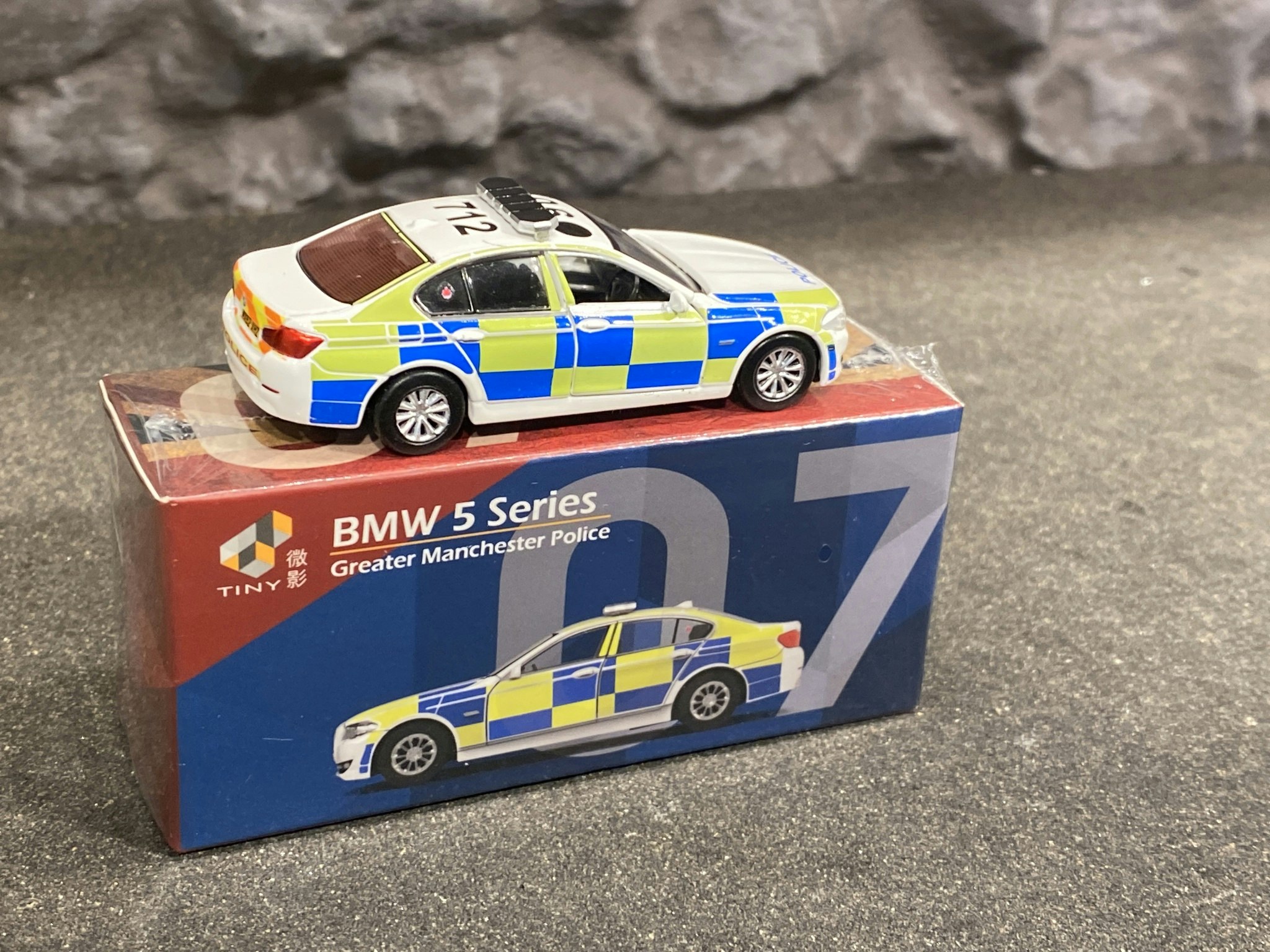 Skala 1/64 - BMW 5 Series F10 Greater Manchester Police fr Tiny